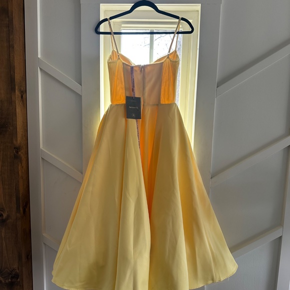House of CB Mademoiselle Yellow Satin Tulle Midi Dress size M NWT - Picture 6 of 7